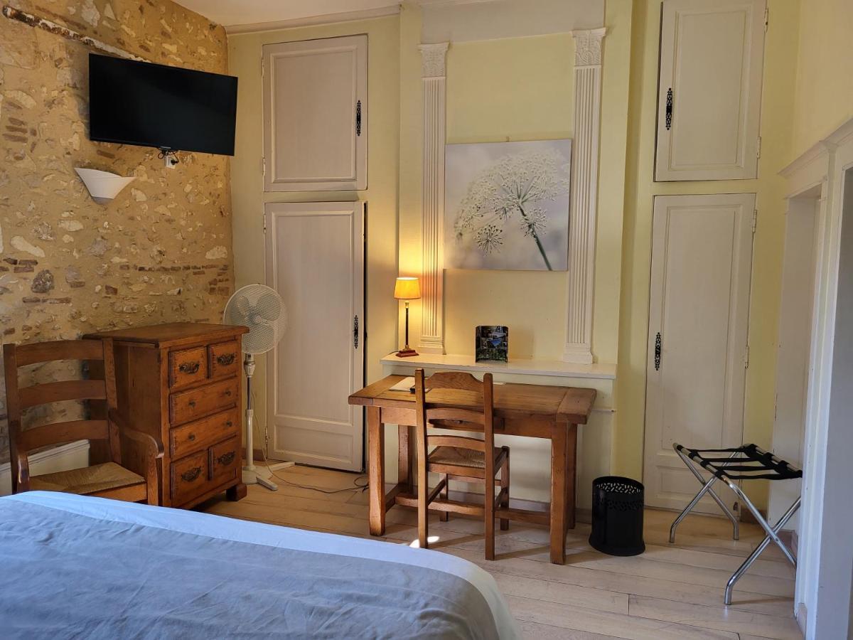 Hotel La Flambee Bergerac Bagian luar foto